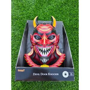 Spirit Halloween Devil Door Knocker Voice Glowing Eyes Spooky